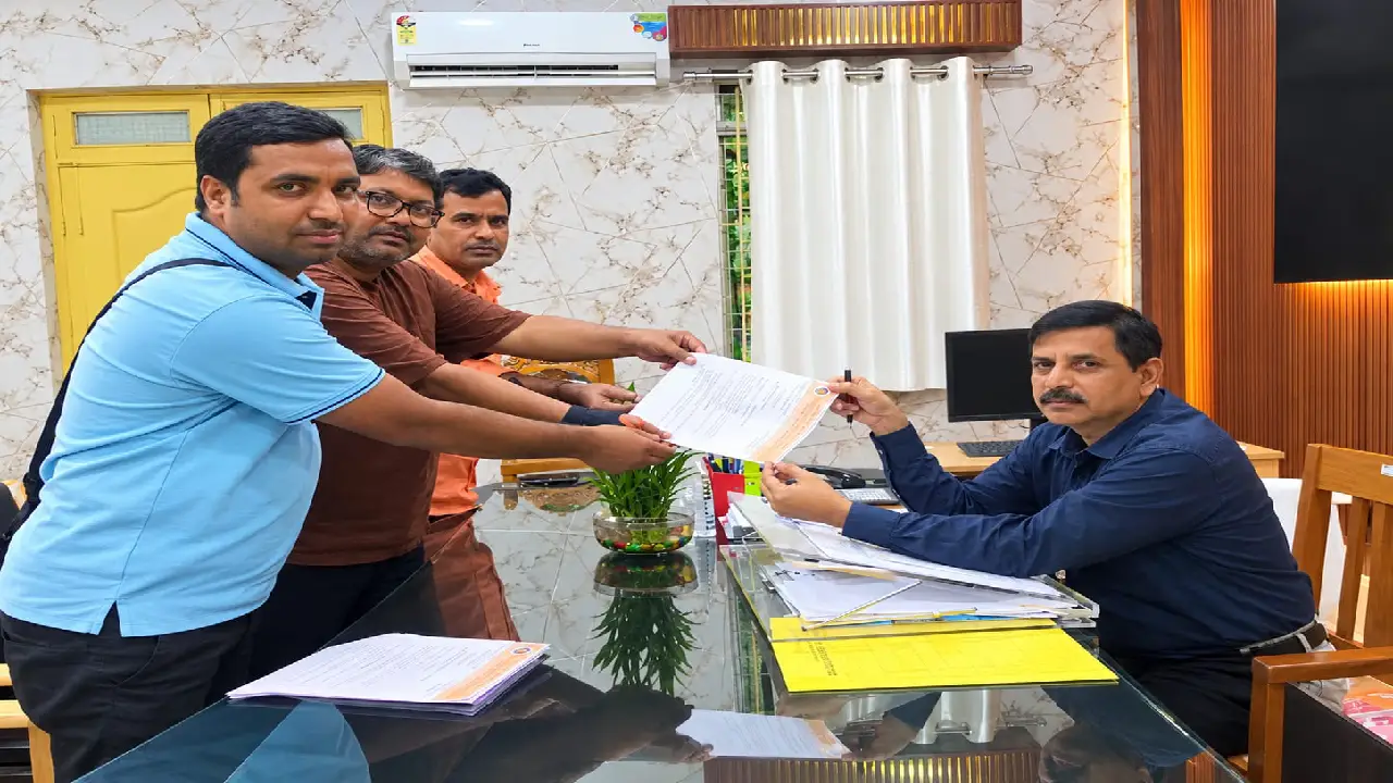বেতন থেকে ছুটি, একাধিক দাবি নিয়ে সরব মিড-ডে-মিল কর্মীরা, মুখ্যমন্ত্রীর কাছে গেল বার্তা!