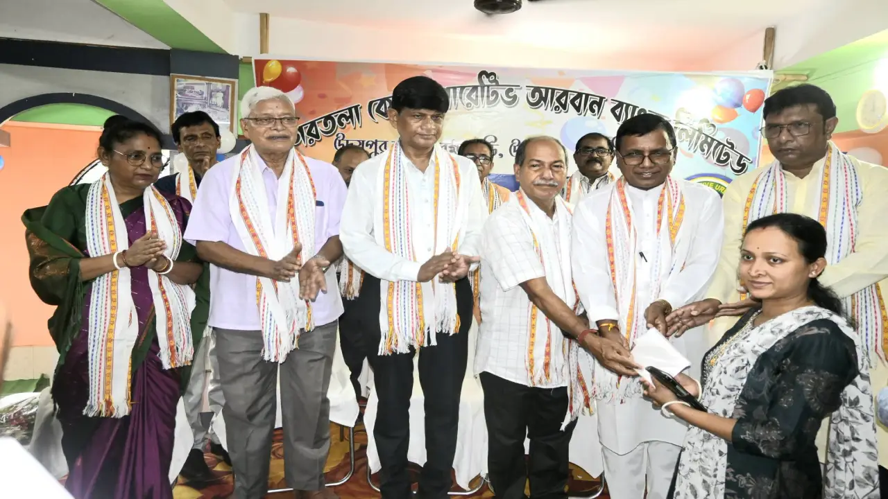 উদয়পুরে ব্যাংকিং ব্যবস্থায় বড় সংযোজন   উদ্বোধনের পর থেকেই শুরু জোর চর্চা
