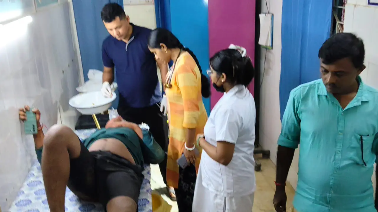 সাচীরামবাড়ী এলাকায় বাইক দুর্ঘটনায় আহত এক।