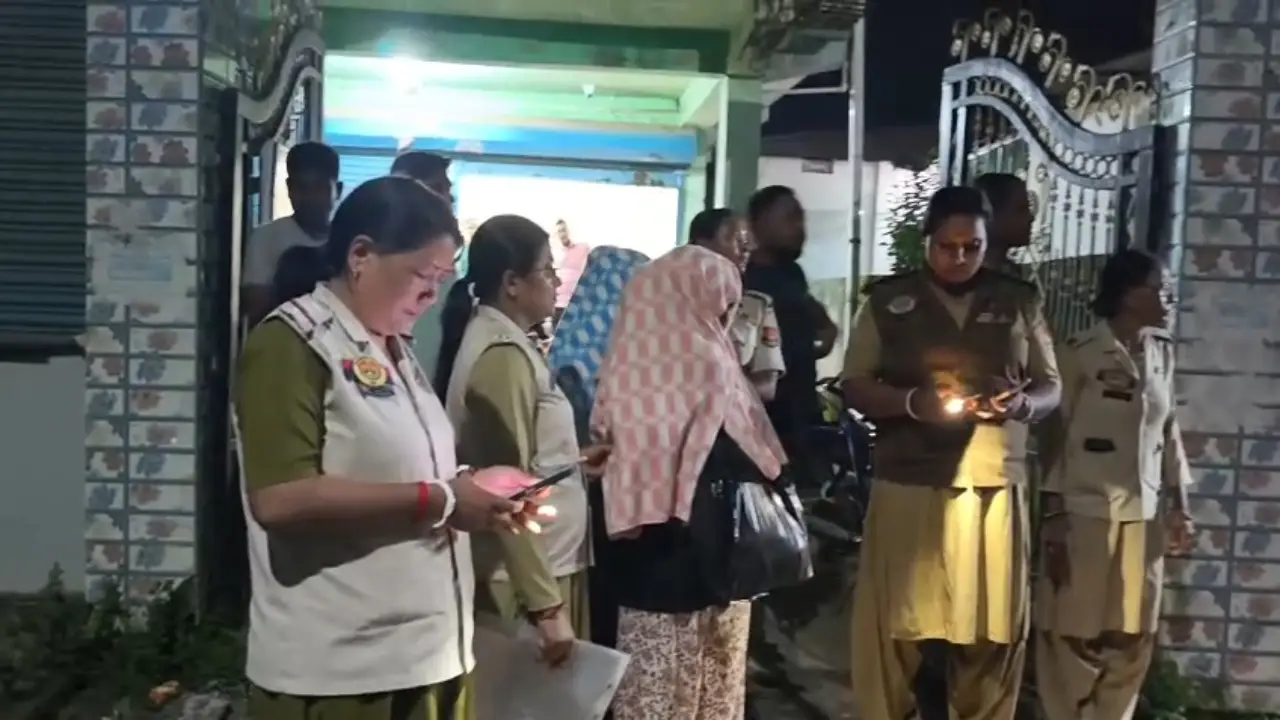 উদয়পুরেও স্পা সেন্টারকে ঘিরে উঠল চাঞ্চল্যকর অভিযোগ।