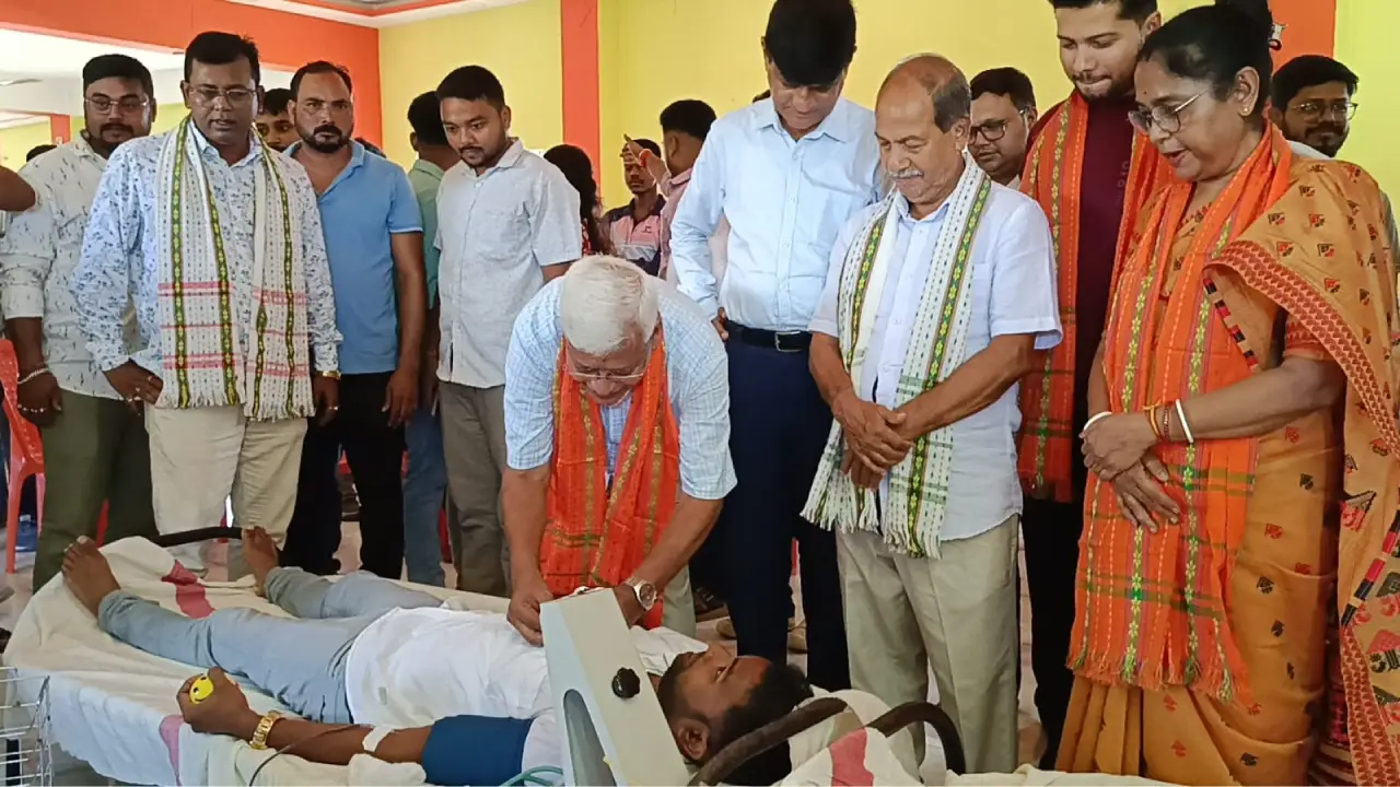 গোমতি জেলা যুব মোর্চার উদ্যোগে এক রক্তদান শিবির অনুষ্ঠিত হয়