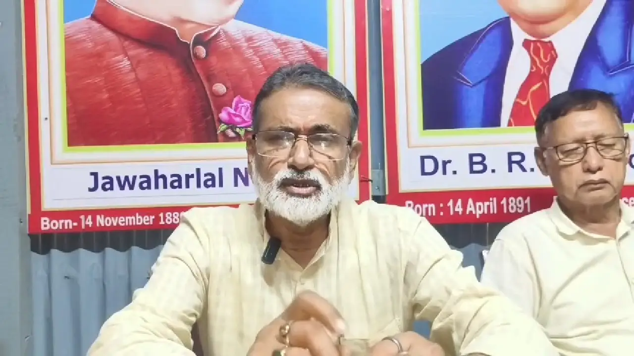জোট নয়, এককভাবেই লড়বে কংগ্রেস। ২০২৮-এর বিধানসভা নির্বাচনে ত্রিপুরায় অন্য কোনও দলের সঙ্গে জোটের সম্ভাবনা আপাতত উড়িয়ে দিলেন প্রদেশ কংগ্রেস সভাপতি আশীষ কুমার সাহা