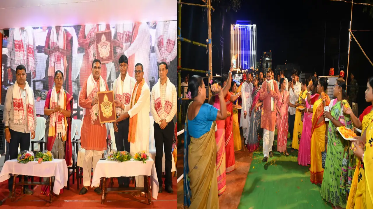দুর্গাপূজার উদ্বোধনে উদয়পুরে অর্থমন্ত্রী, উৎসবের মঞ্চে উঠে এল মানবিক উদ্যোগও