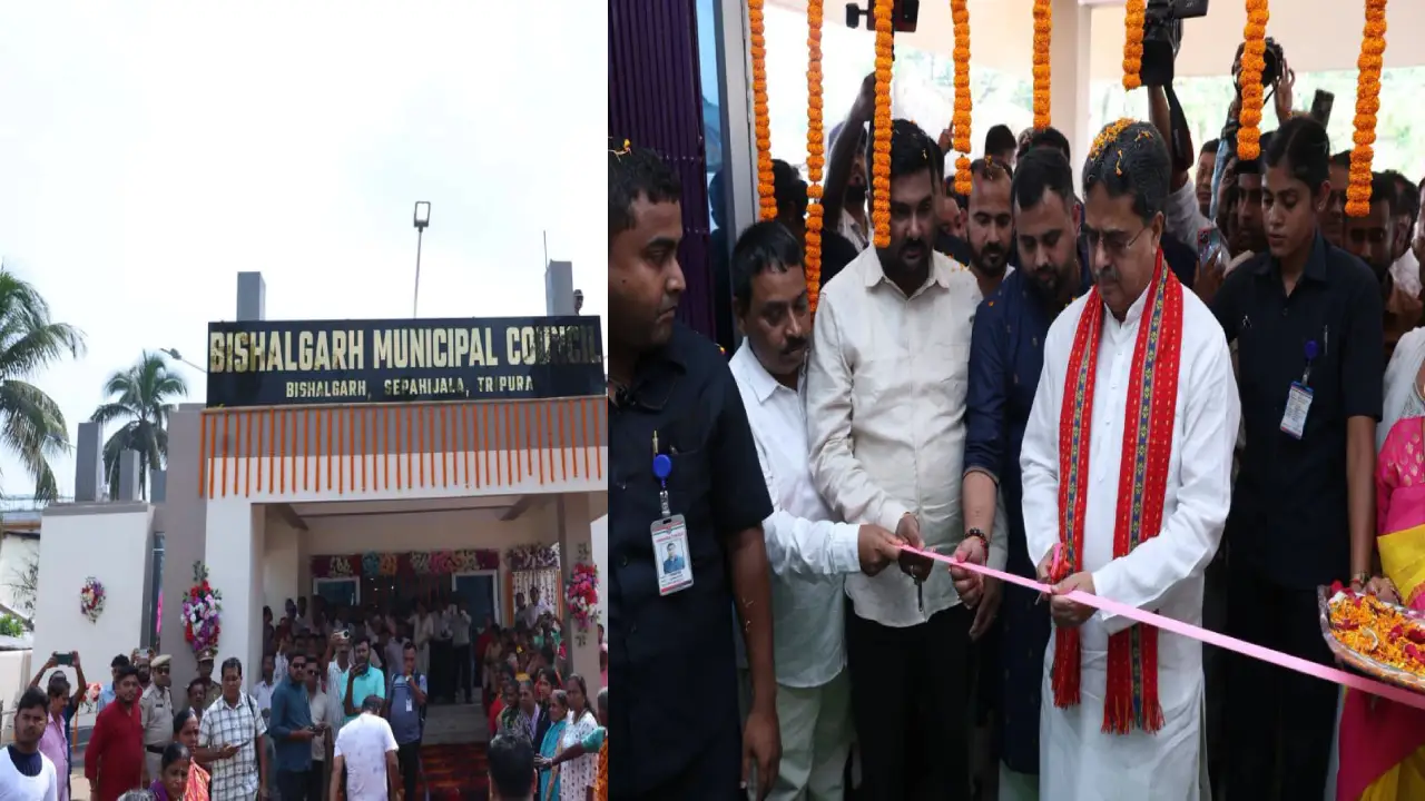 বিশালগড় পৌর পরিষদের নবনির্মিত অফিস ভবনের উদ্বোধন করলেন মুখ্যমন্ত্রী মানিক সাহা।