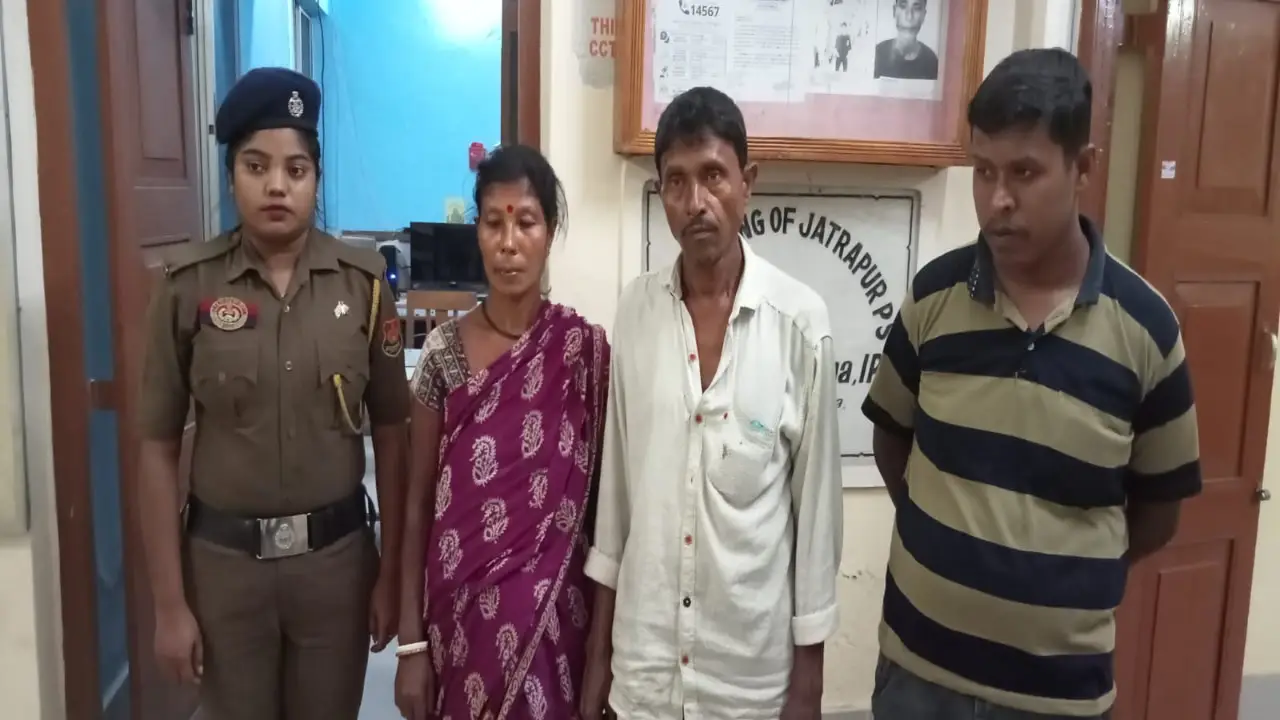 গৃহবধূর মৃত্যুতে শ্বশুরবাড়ির তিনজনকে গ্রেপ্তার করে পুলিশ
